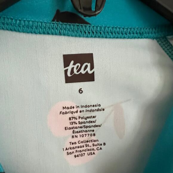 Tea Collection cherry rashguard - Picture 4 of 9